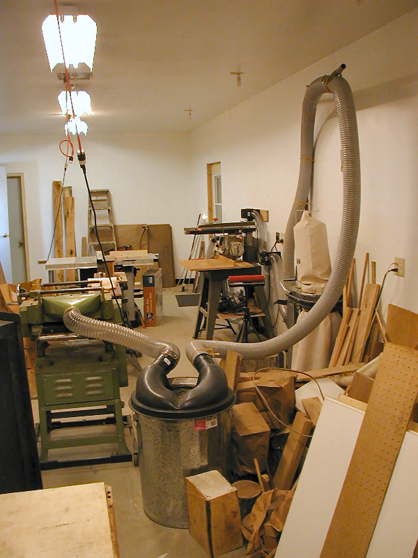 Garbage Can Cyclone ahead of Dust Collector