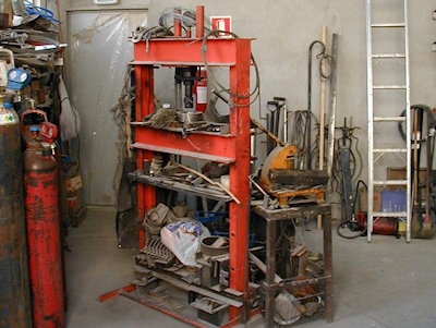 H Press with some tooling