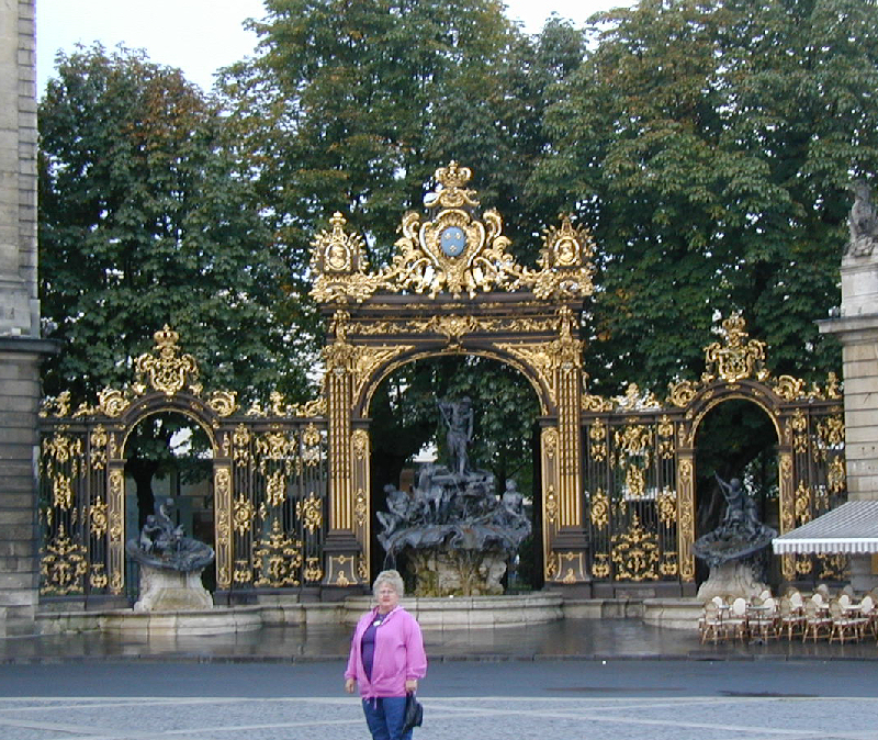 Stanislaus Square Gilded Ironwork