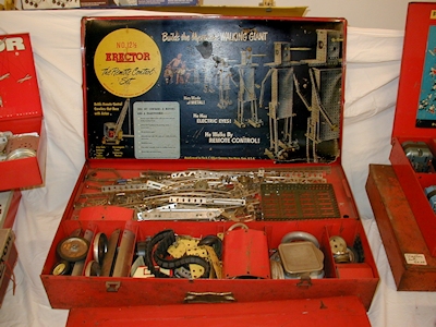 Gilbert 12 1/2 Erector Set