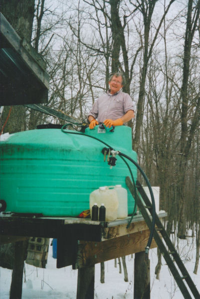 Cleaning 1000 Gallon Maple Sap Tank